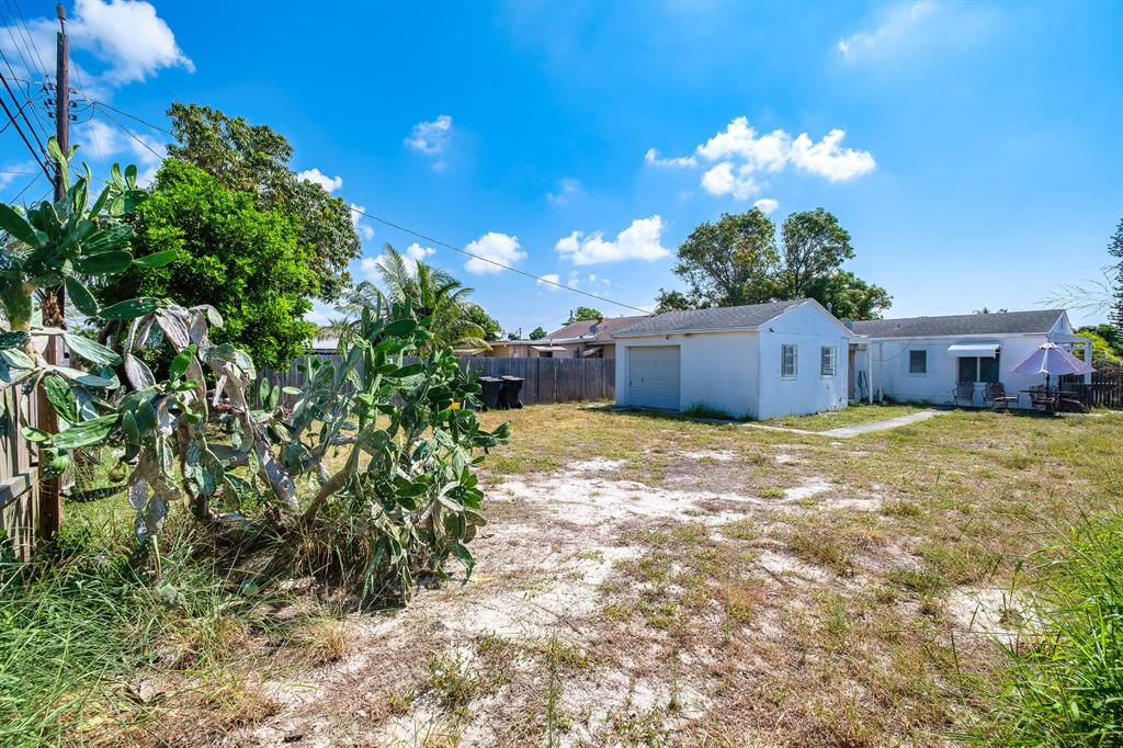 Town of Lake Worth - Residential