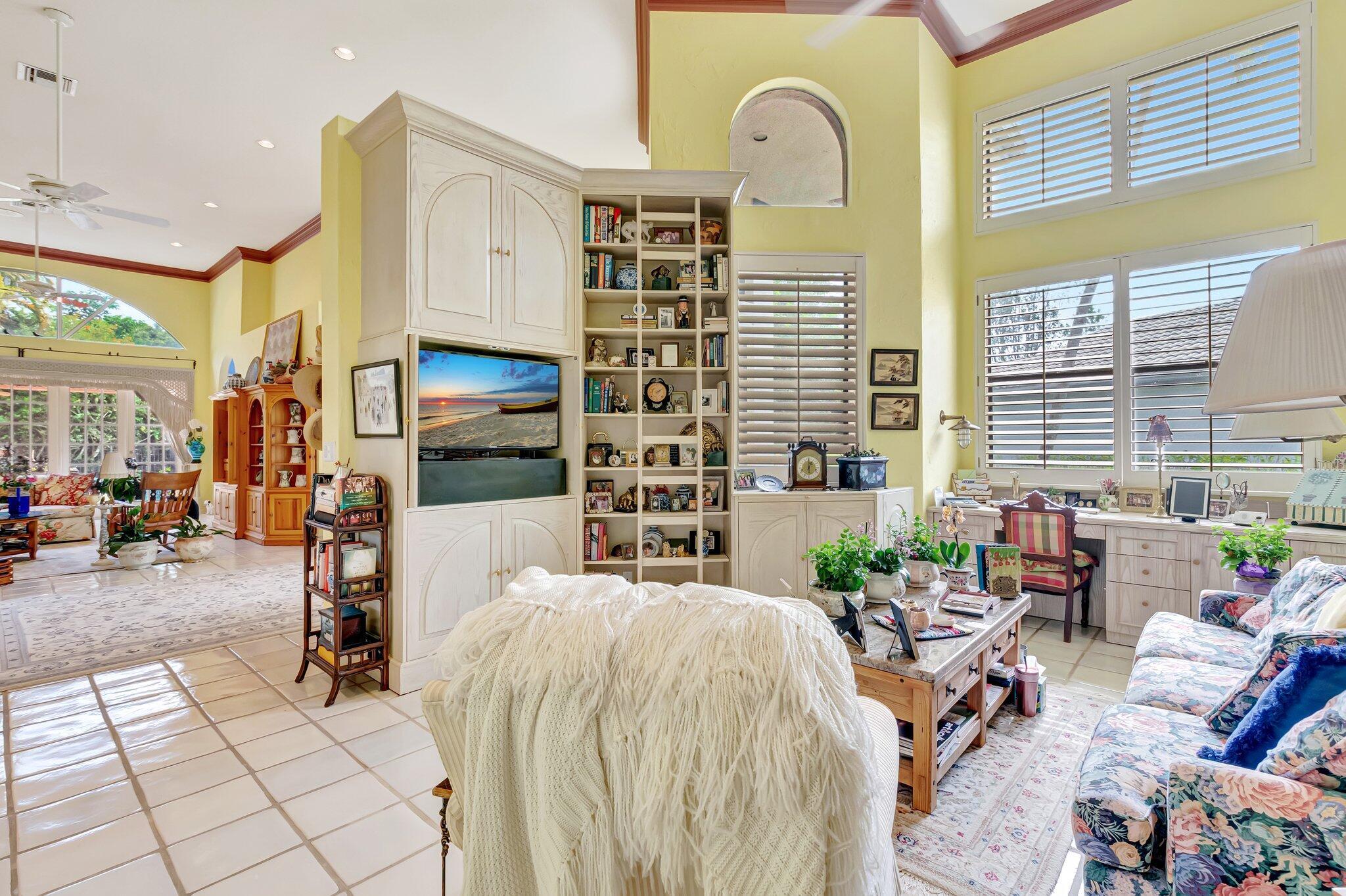 STONEBRIDGE - Residential