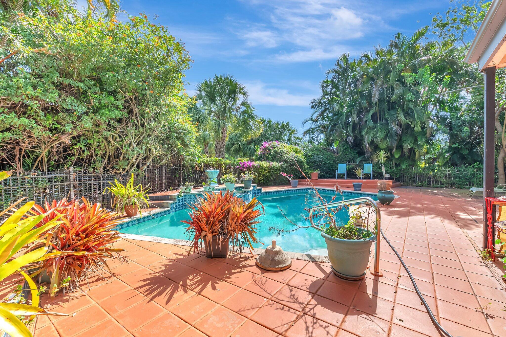 STONEBRIDGE - Residential