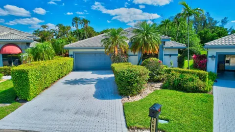 10082 Spyglass Way, Boca Raton, FL MLS: R11082781