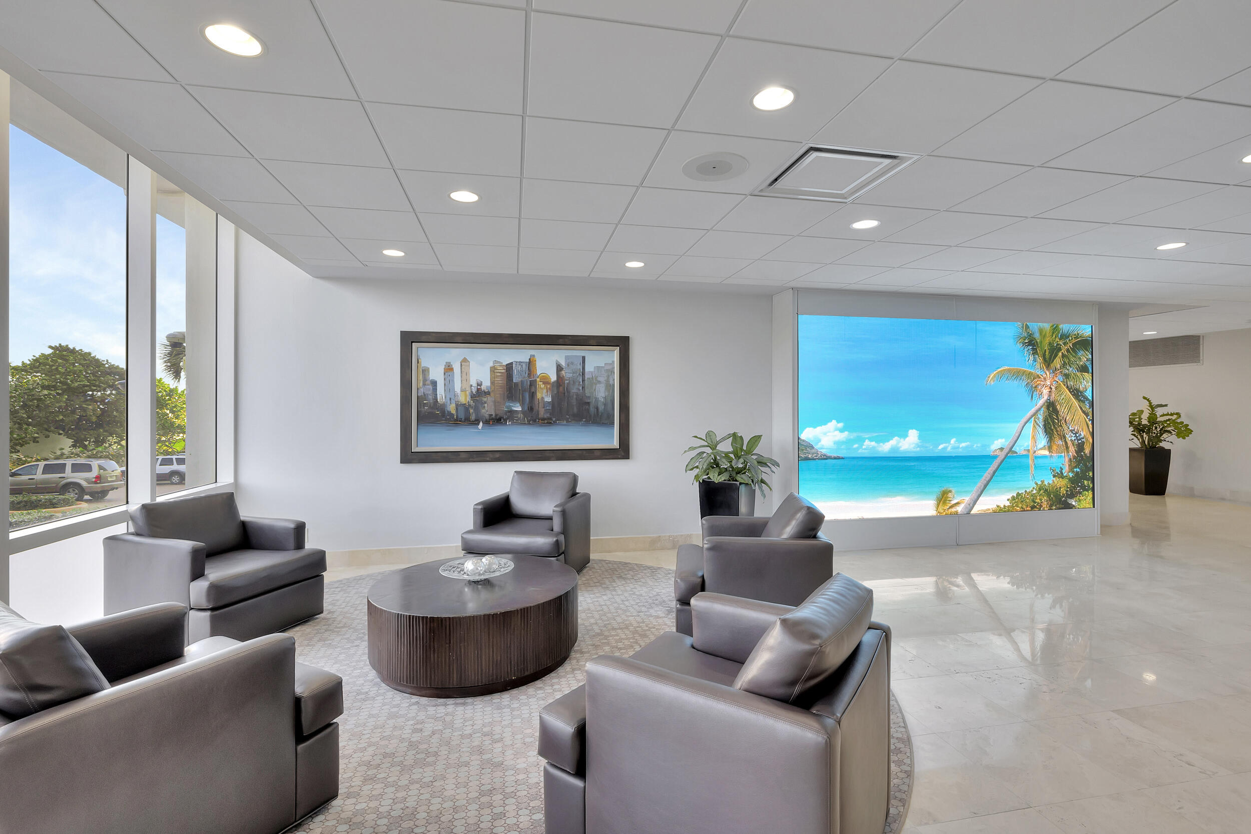 WHITEHALL - Residential