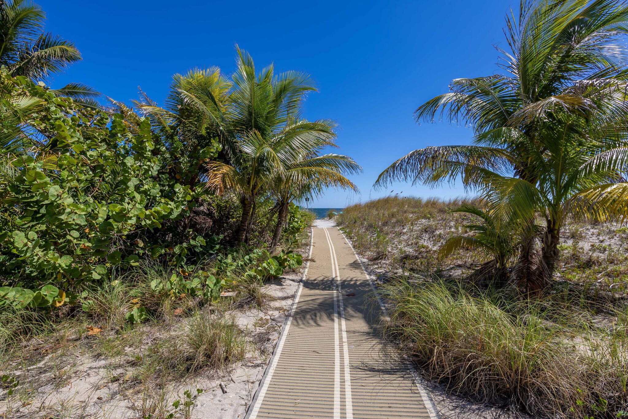 WHITEHALL - Residential