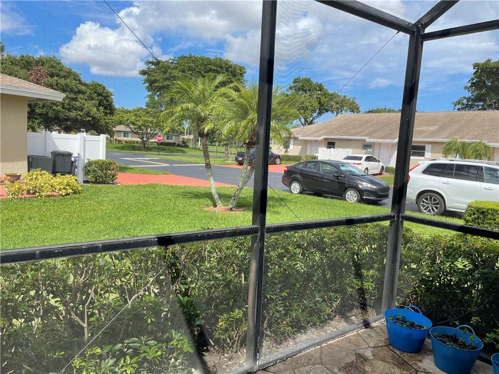 WHISPER WALK - Residential