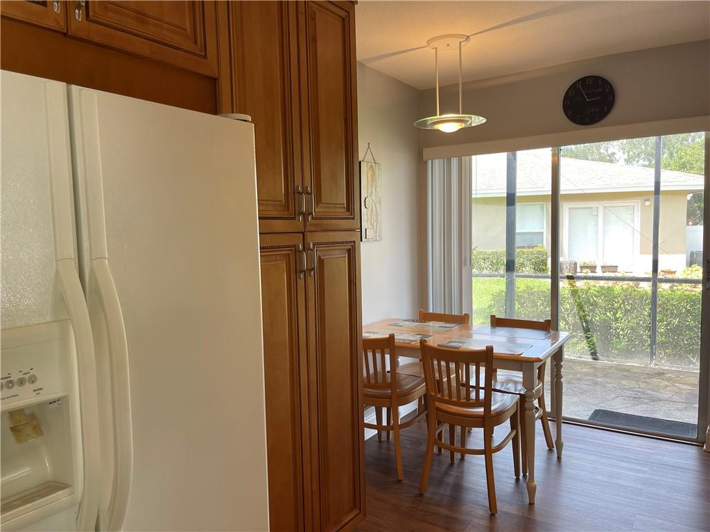 WHISPER WALK - Residential