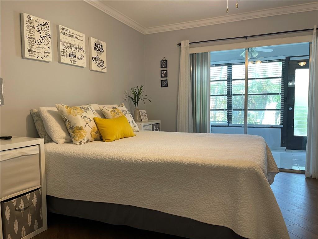 WHISPER WALK - Residential