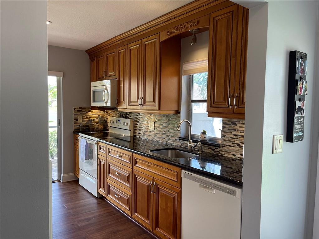 WHISPER WALK - Residential