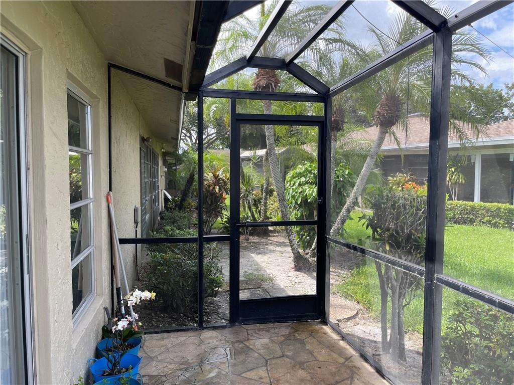 WHISPER WALK - Residential