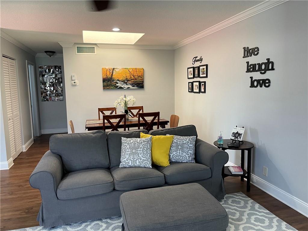 WHISPER WALK - Residential