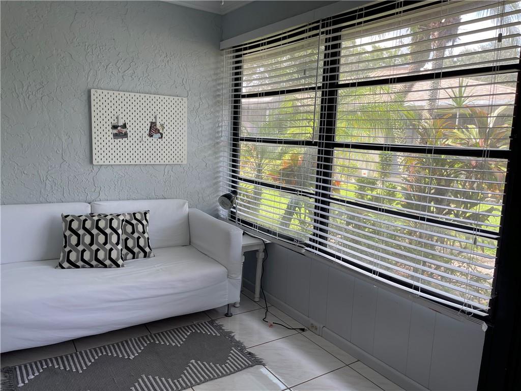 WHISPER WALK - Residential