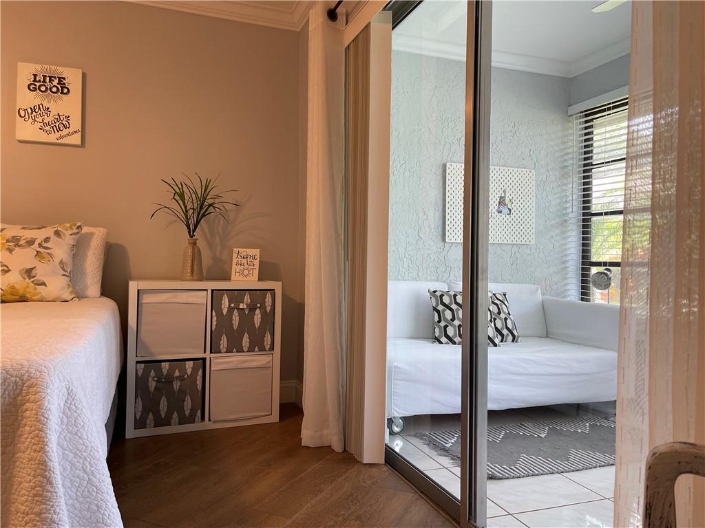 WHISPER WALK - Residential