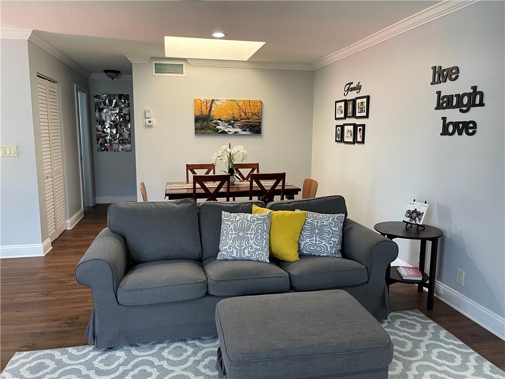 WHISPER WALK - Residential