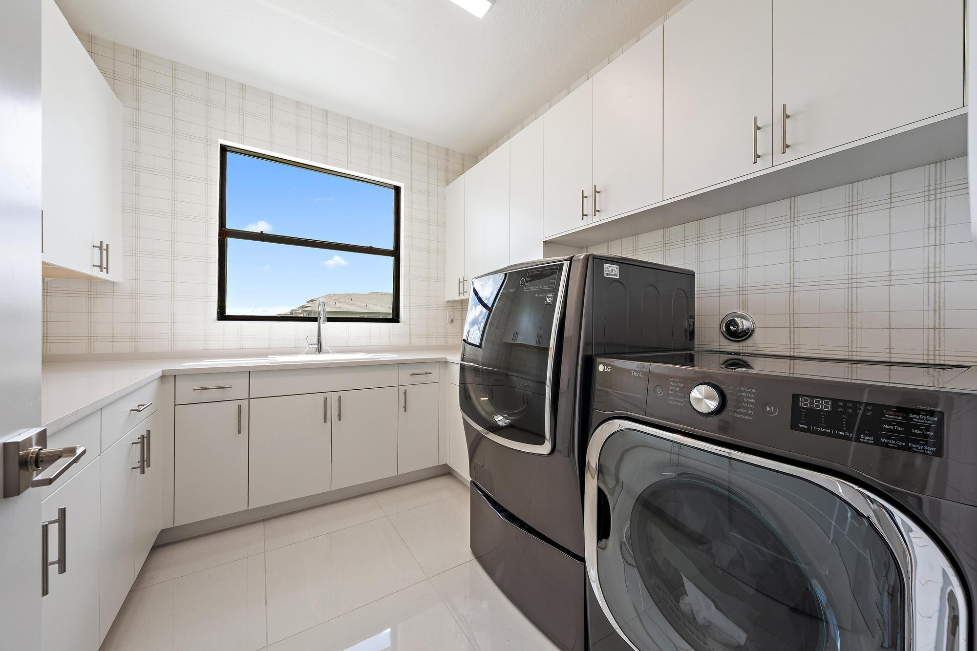 AVENIR POD - Residential