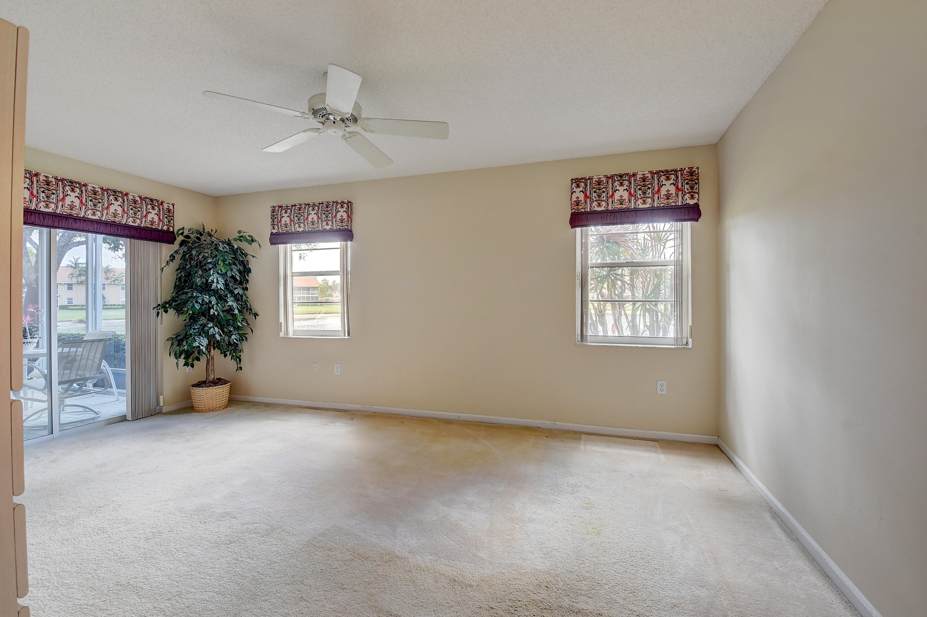 PALM ISLES I, II AND III CONDOS - Residential