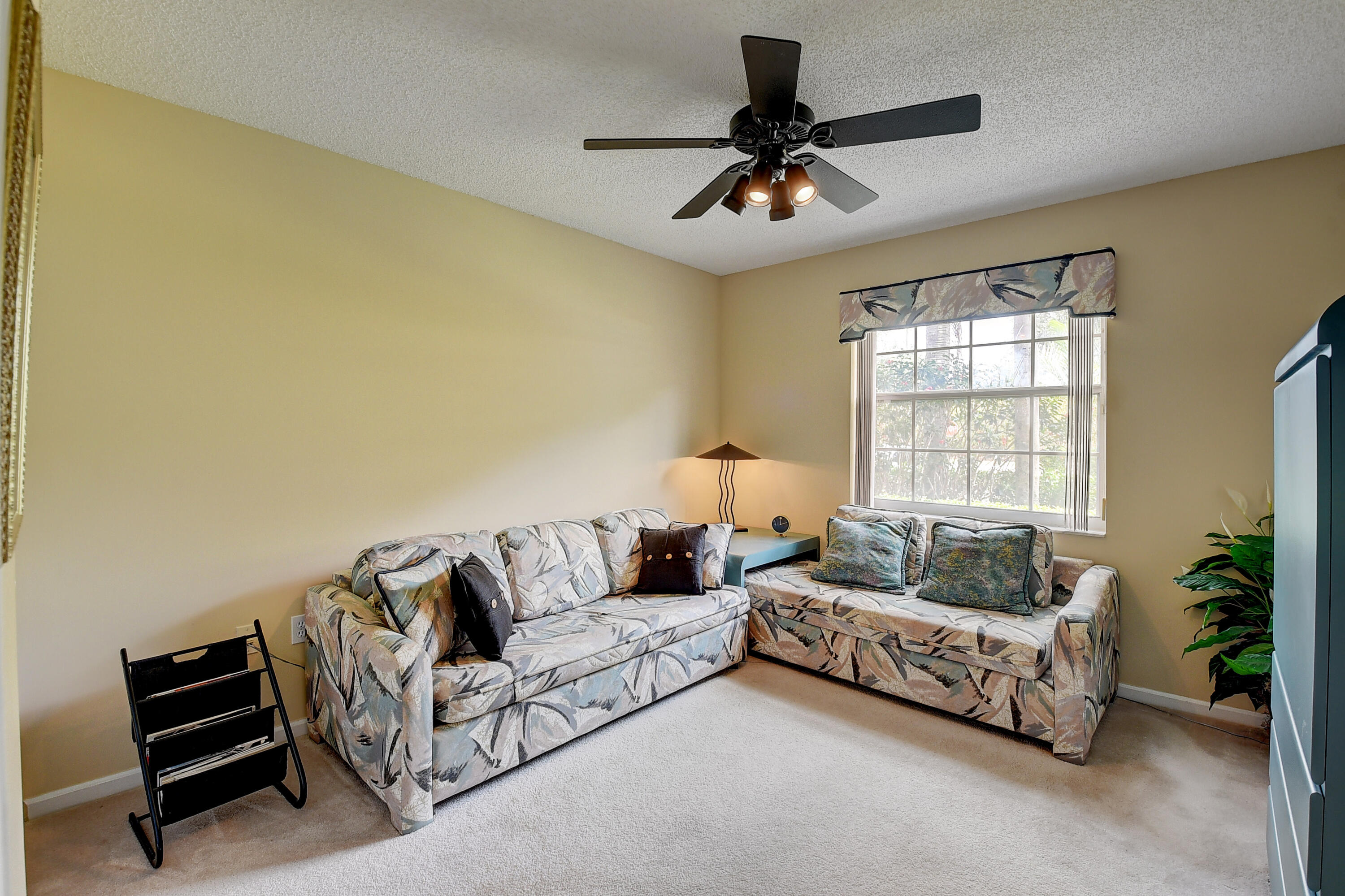 PALM ISLES I, II AND III CONDOS - Residential