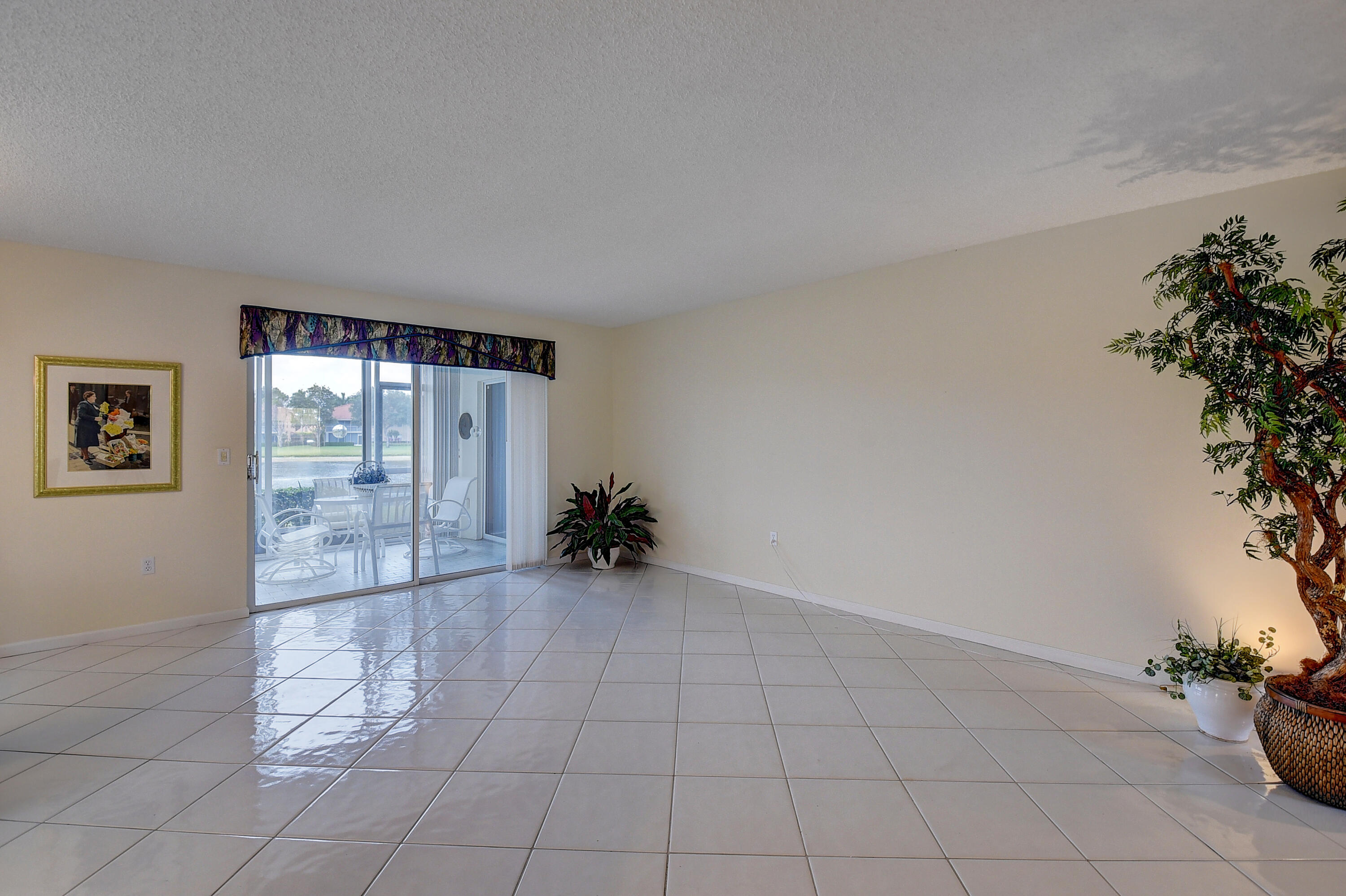 PALM ISLES I, II AND III CONDOS - Residential