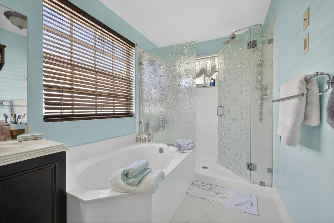 OLYMPIA PL 1 - Residential