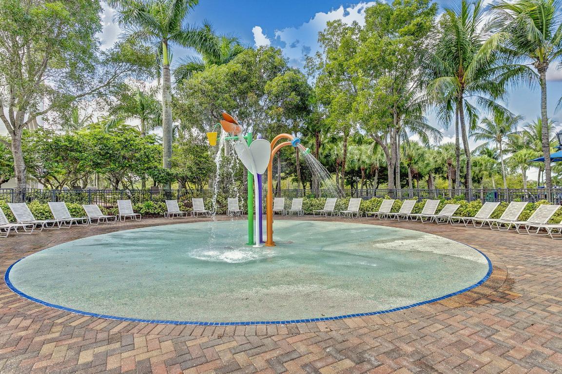 OLYMPIA PL 1 - Residential