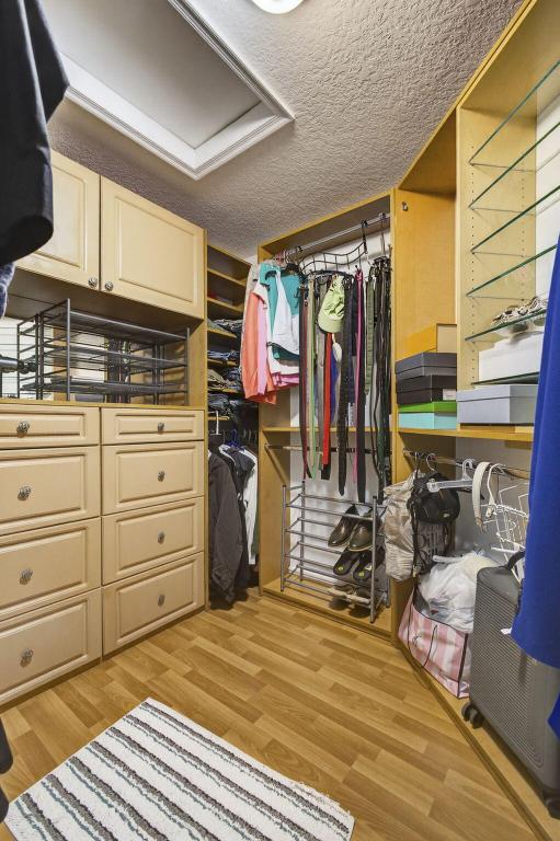 OLYMPIA PL 1 - Residential