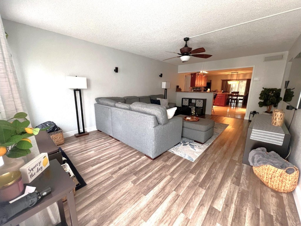 Sun Country - Residential