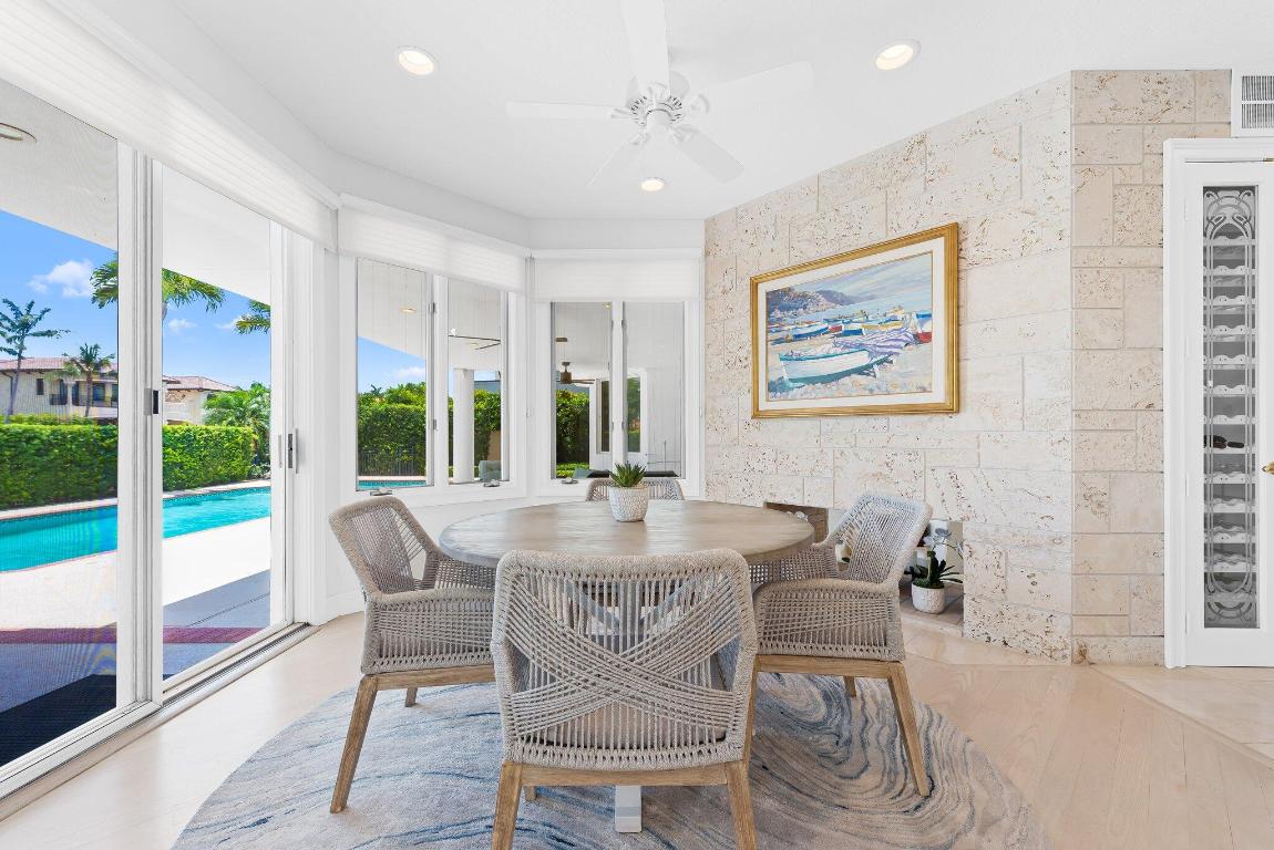 ROYAL PALM YACHT & COUNTRY CLUB - Residential Lease