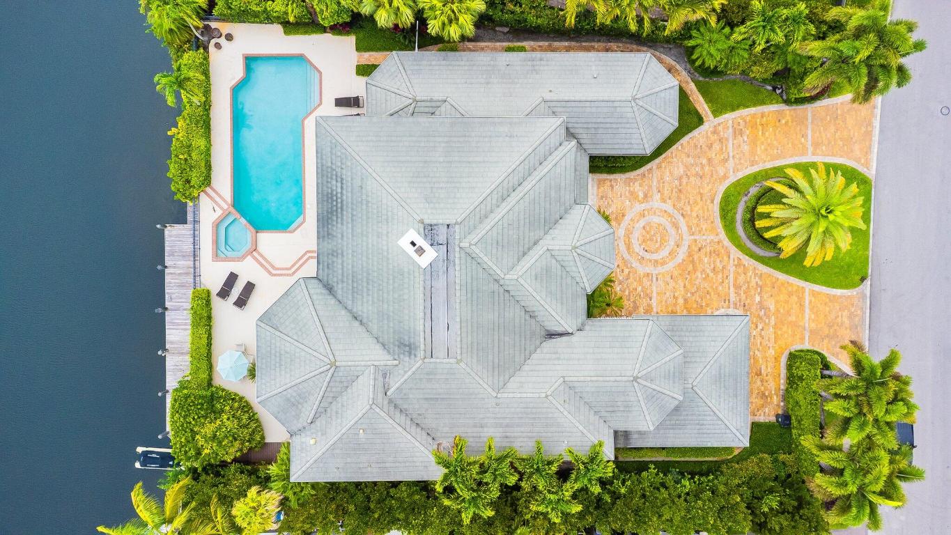 ROYAL PALM YACHT & COUNTRY CLUB - Residential Lease