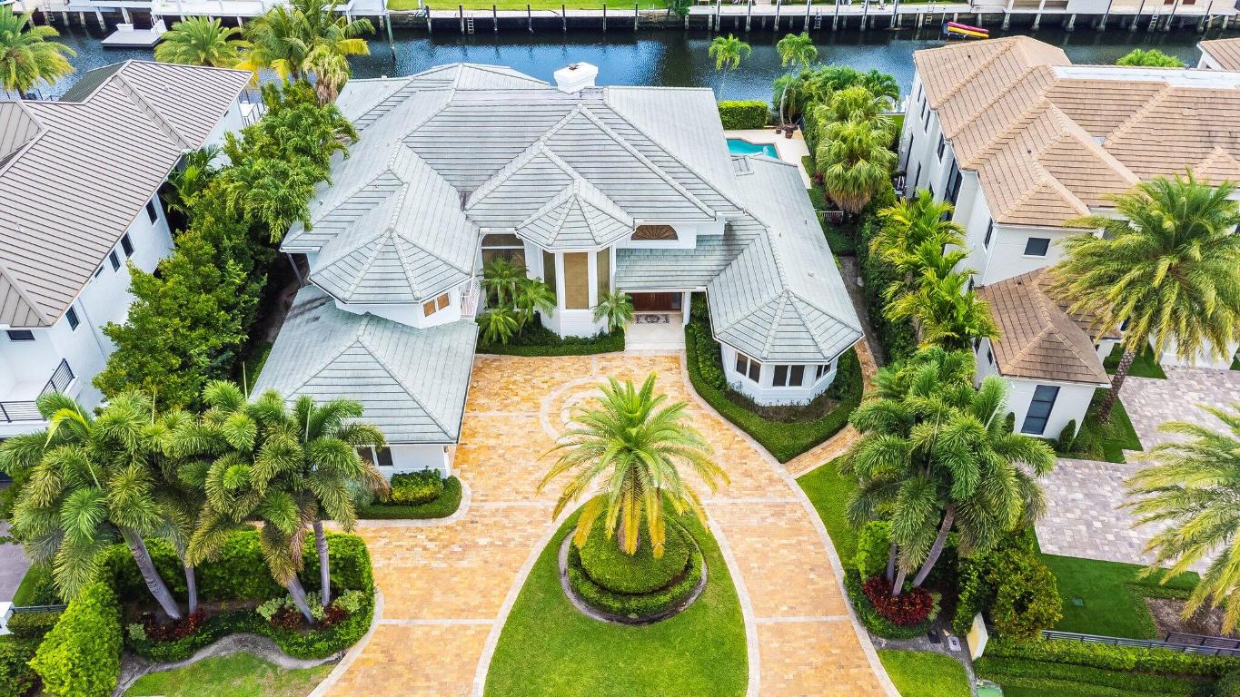 ROYAL PALM YACHT & COUNTRY CLUB - Residential Lease