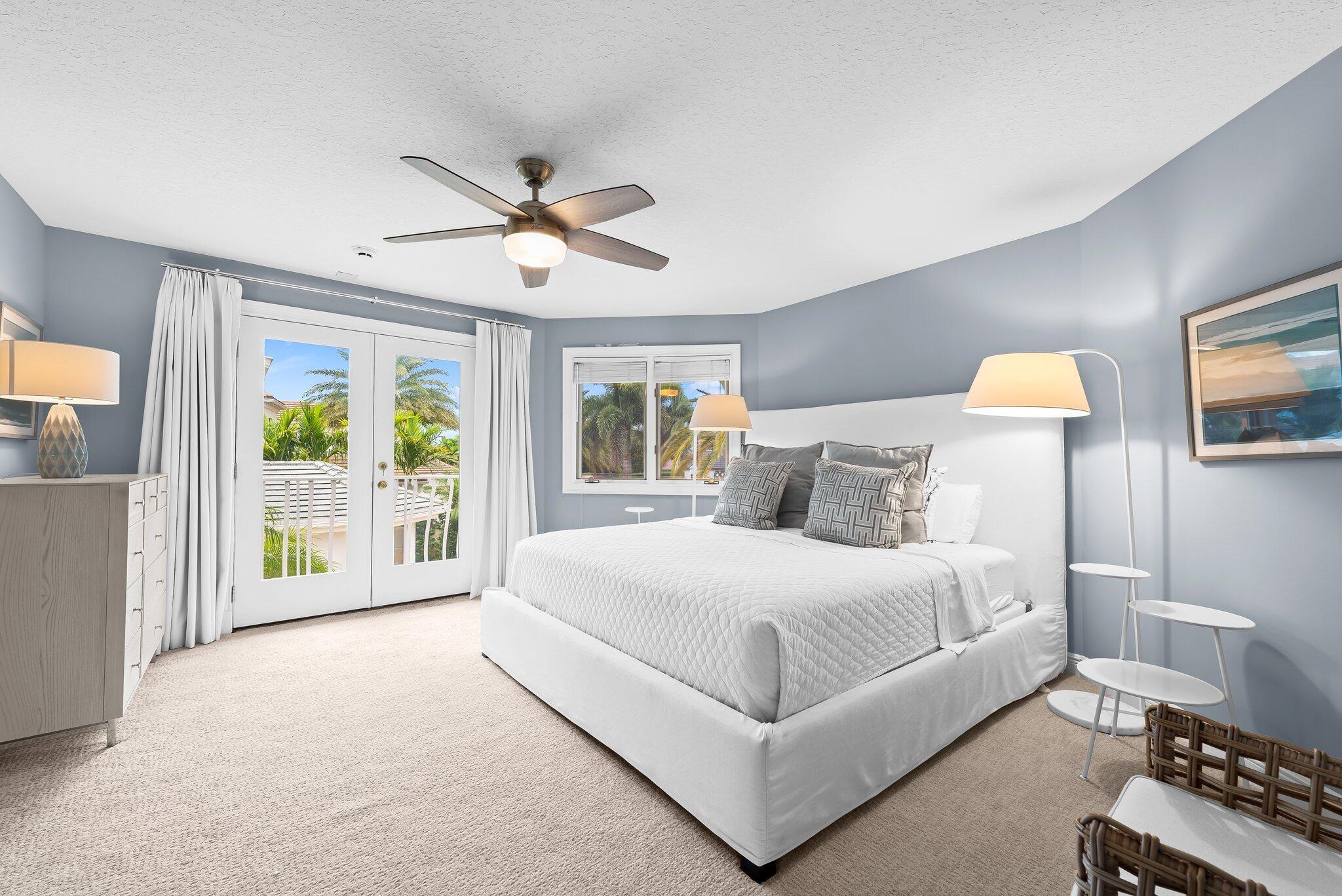 ROYAL PALM YACHT & COUNTR - Residential Lease