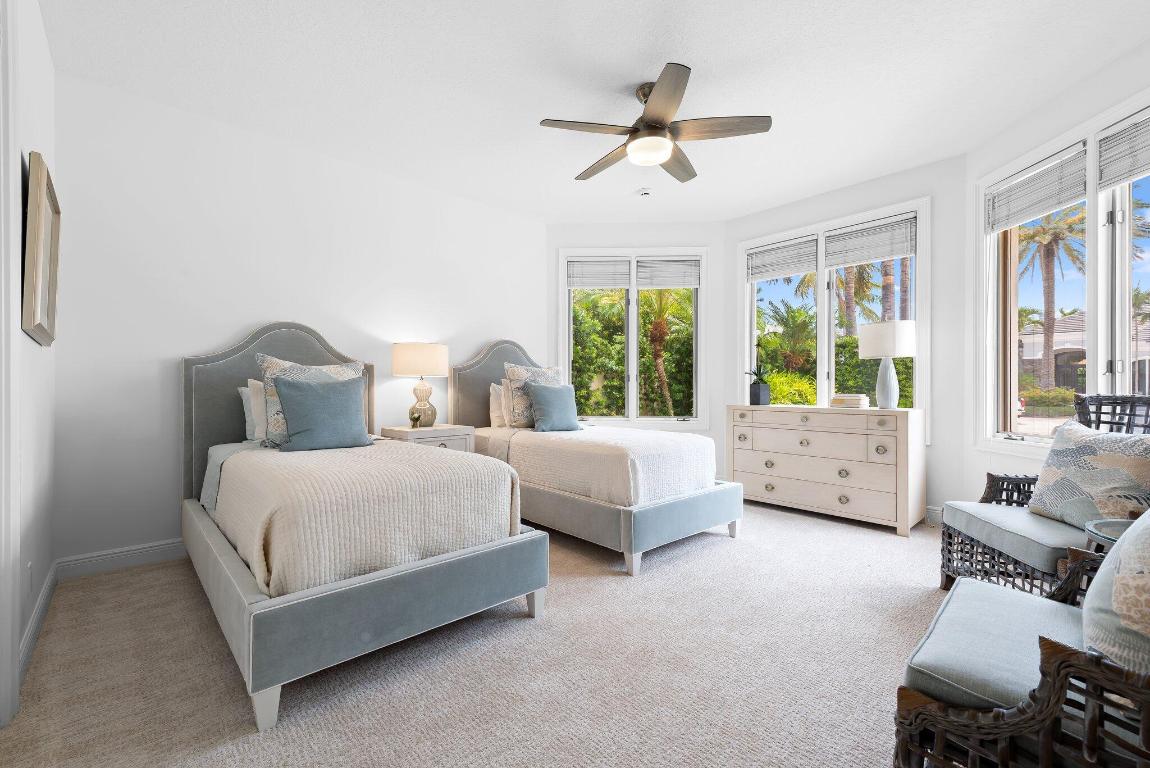 ROYAL PALM YACHT & COUNTRY CLUB - Residential Lease