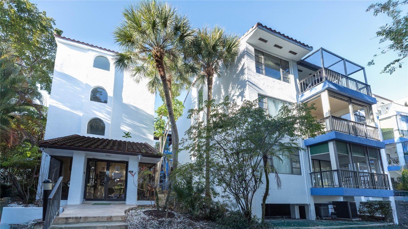 The Falls of Inverrary - Residential