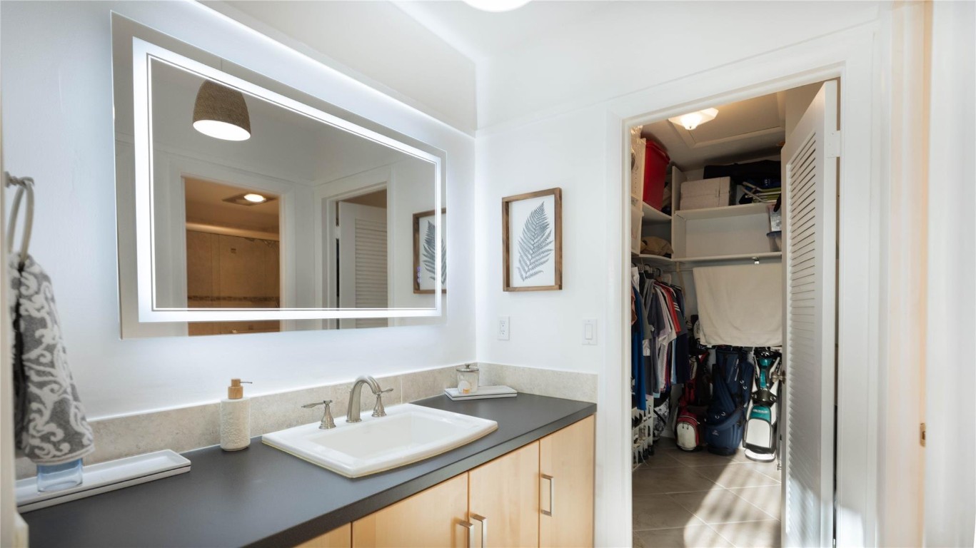 The Falls of Inverrary - Residential