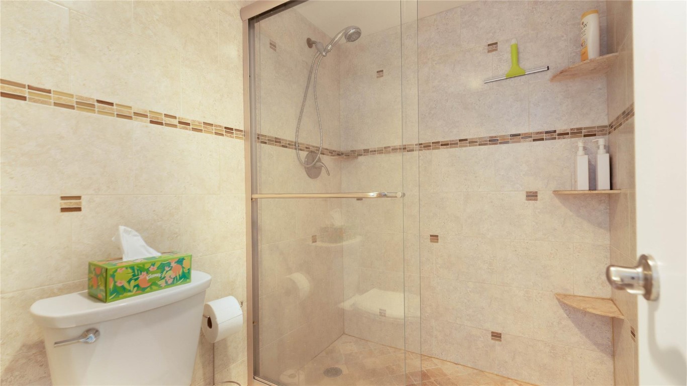 The Falls of Inverrary - Residential