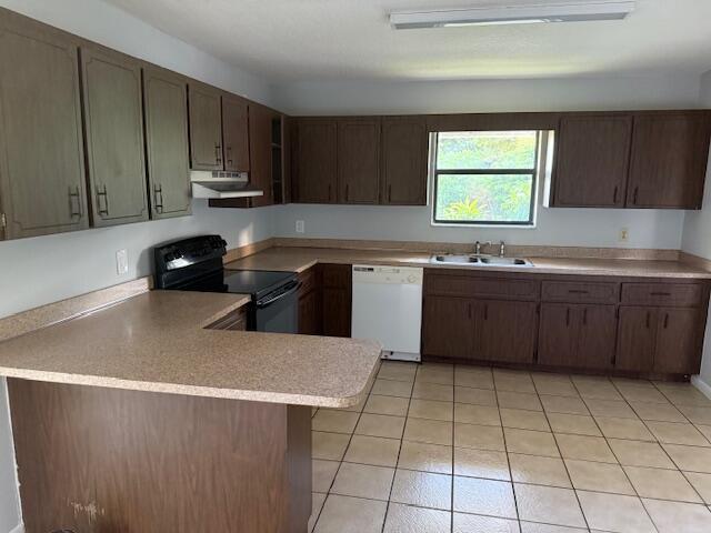LAKE OSBORNE PARK - Residential Lease