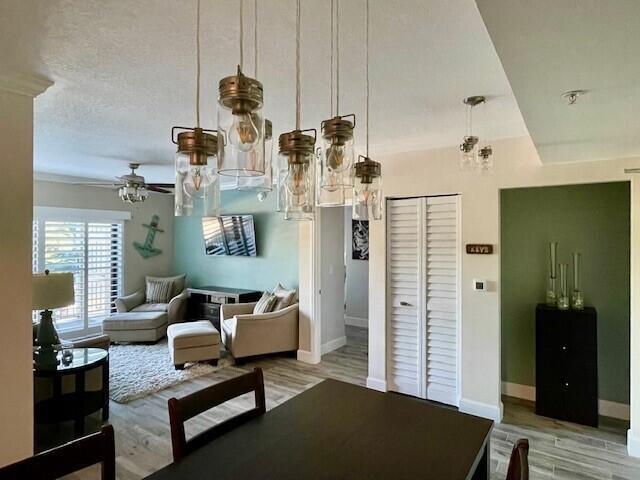 4907 Midtown Lane 1211