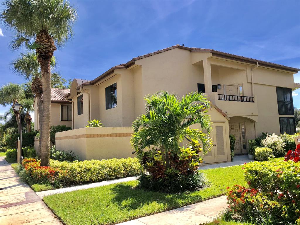 GLENEAGLES CONDO V - Residential