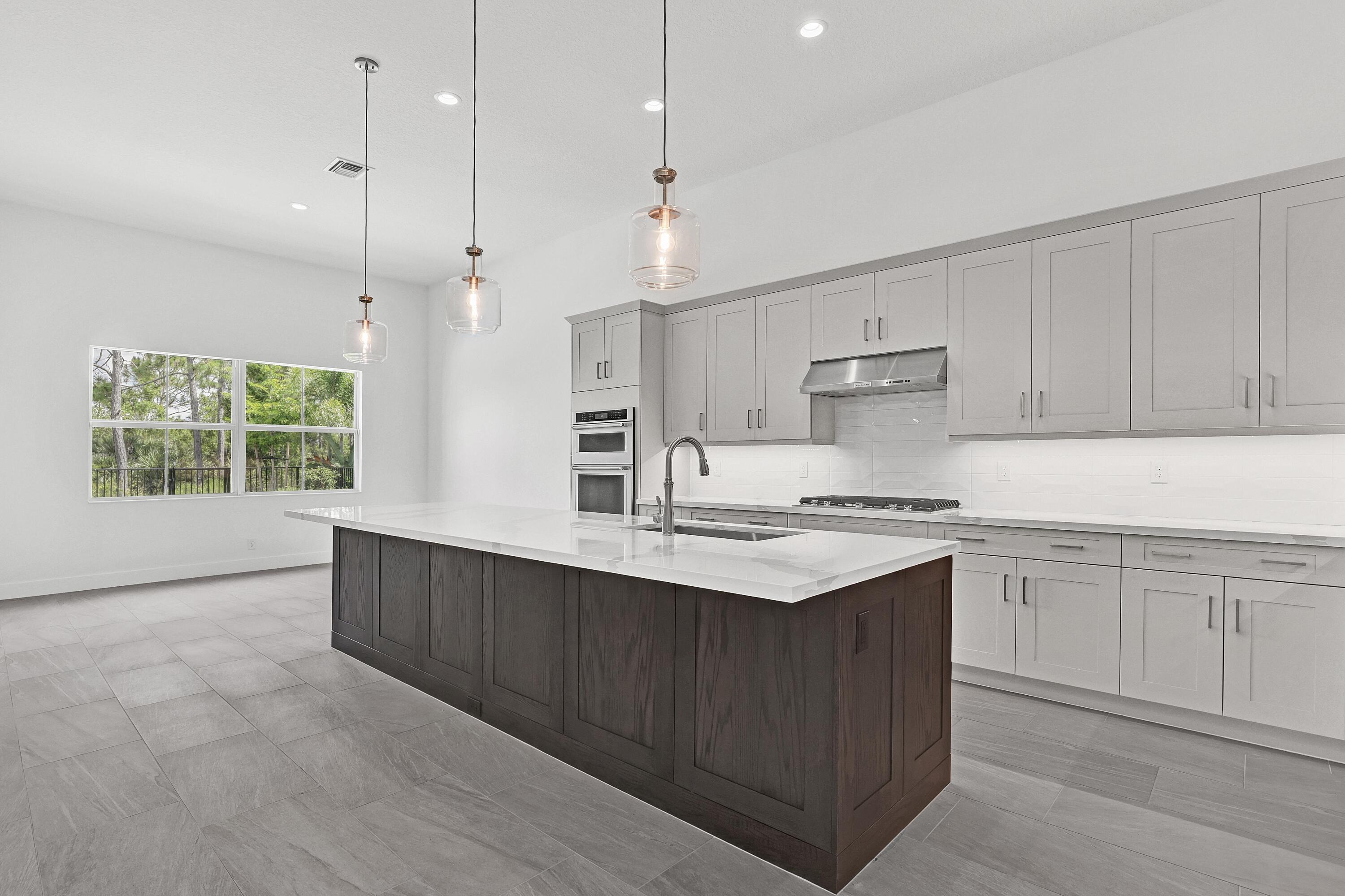 10104 Timber Creek Way