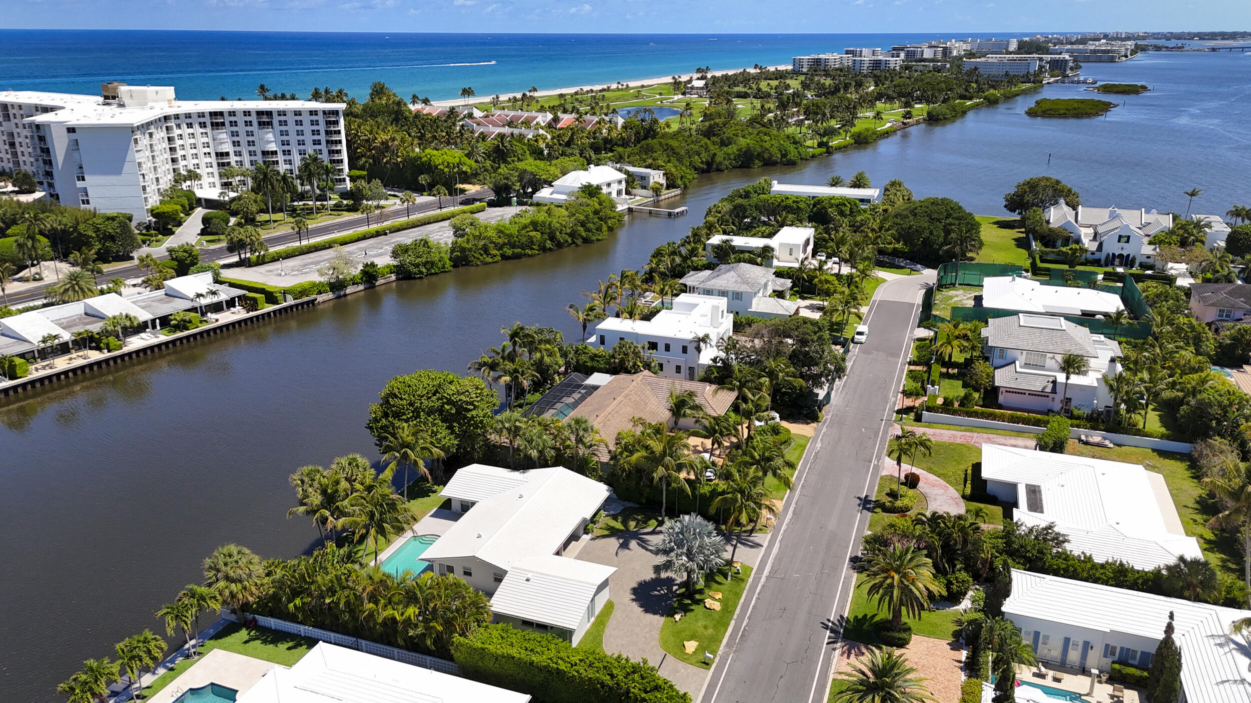 IBIS ISLE - Residential