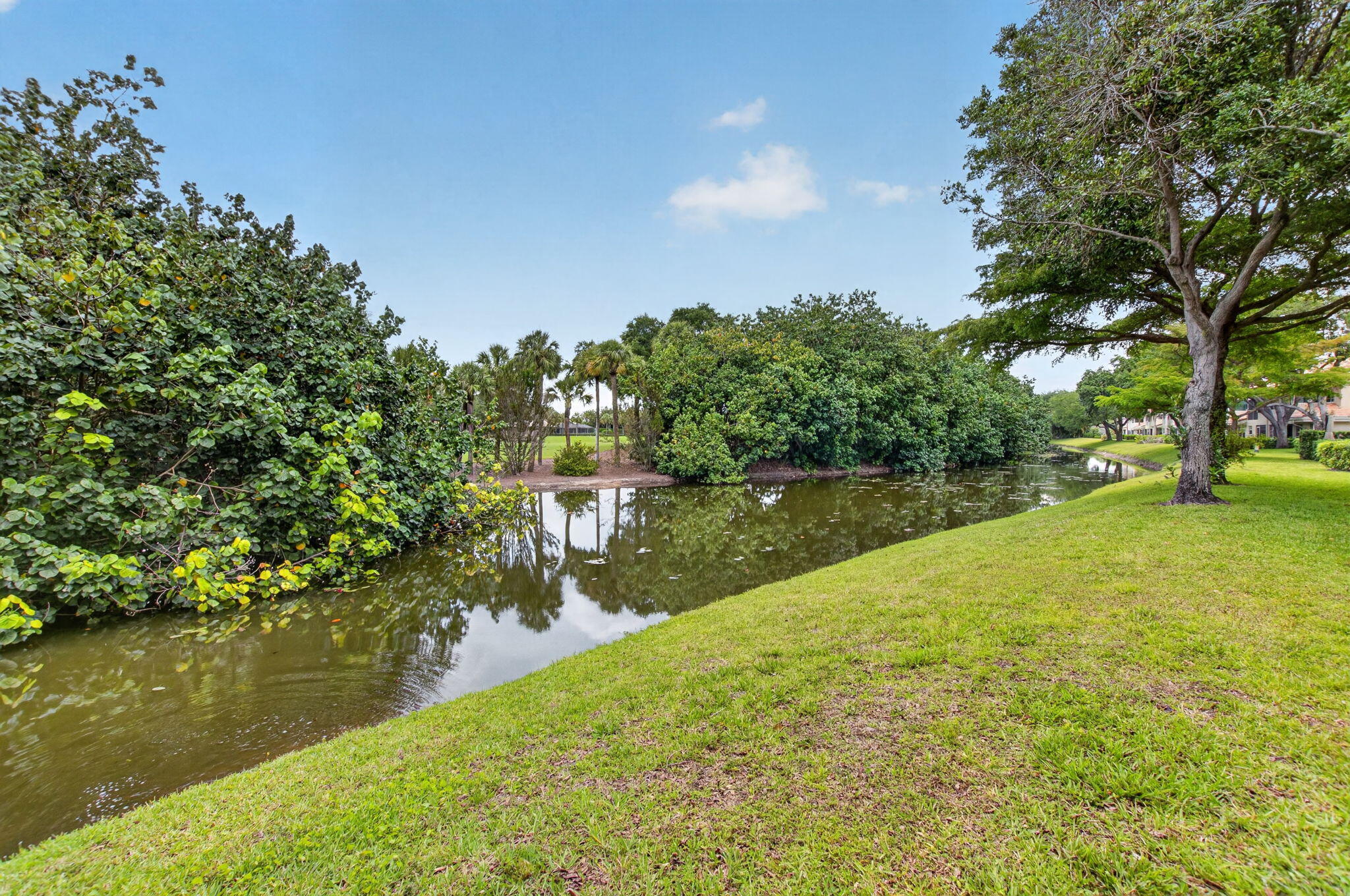 FAIRWAYS AT SOMERSET CONDO - Residential