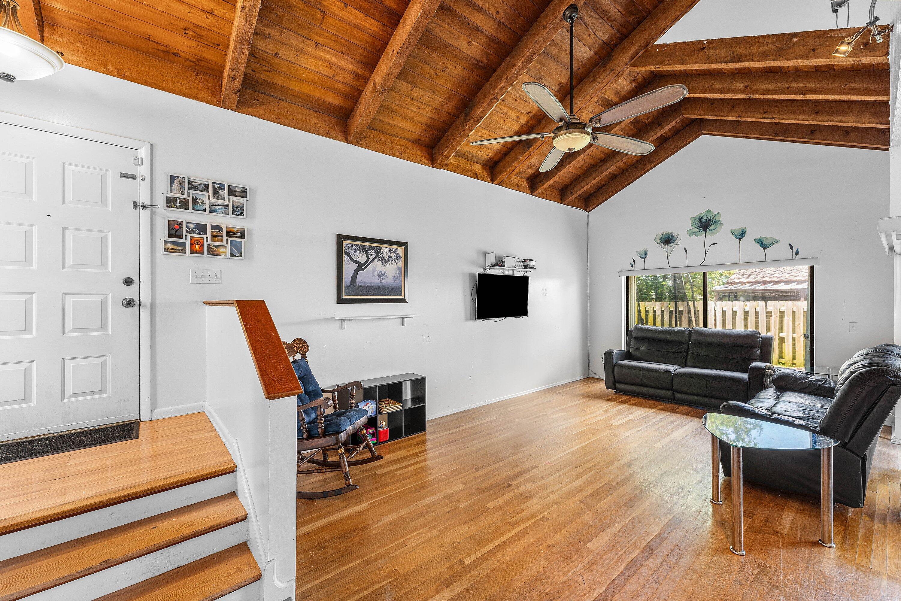 LANTANA PINES 1 SPORTSMENS CLUB - Residential