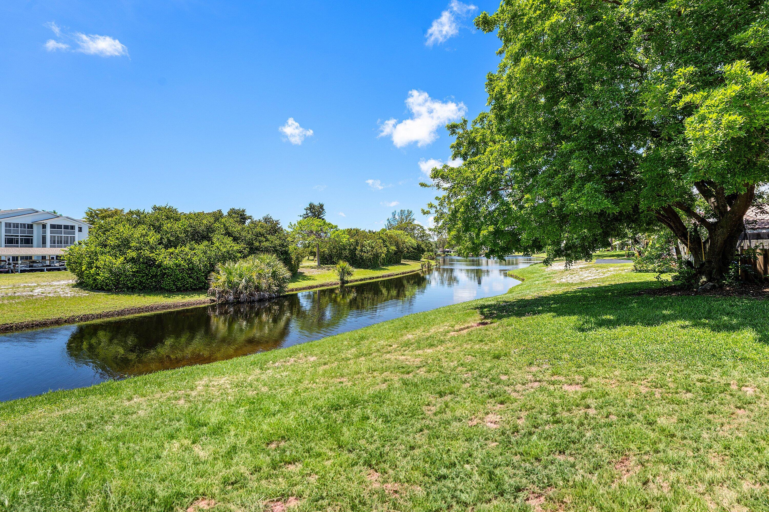 LANTANA PINES 1 SPORTSMENS CLUB - Residential