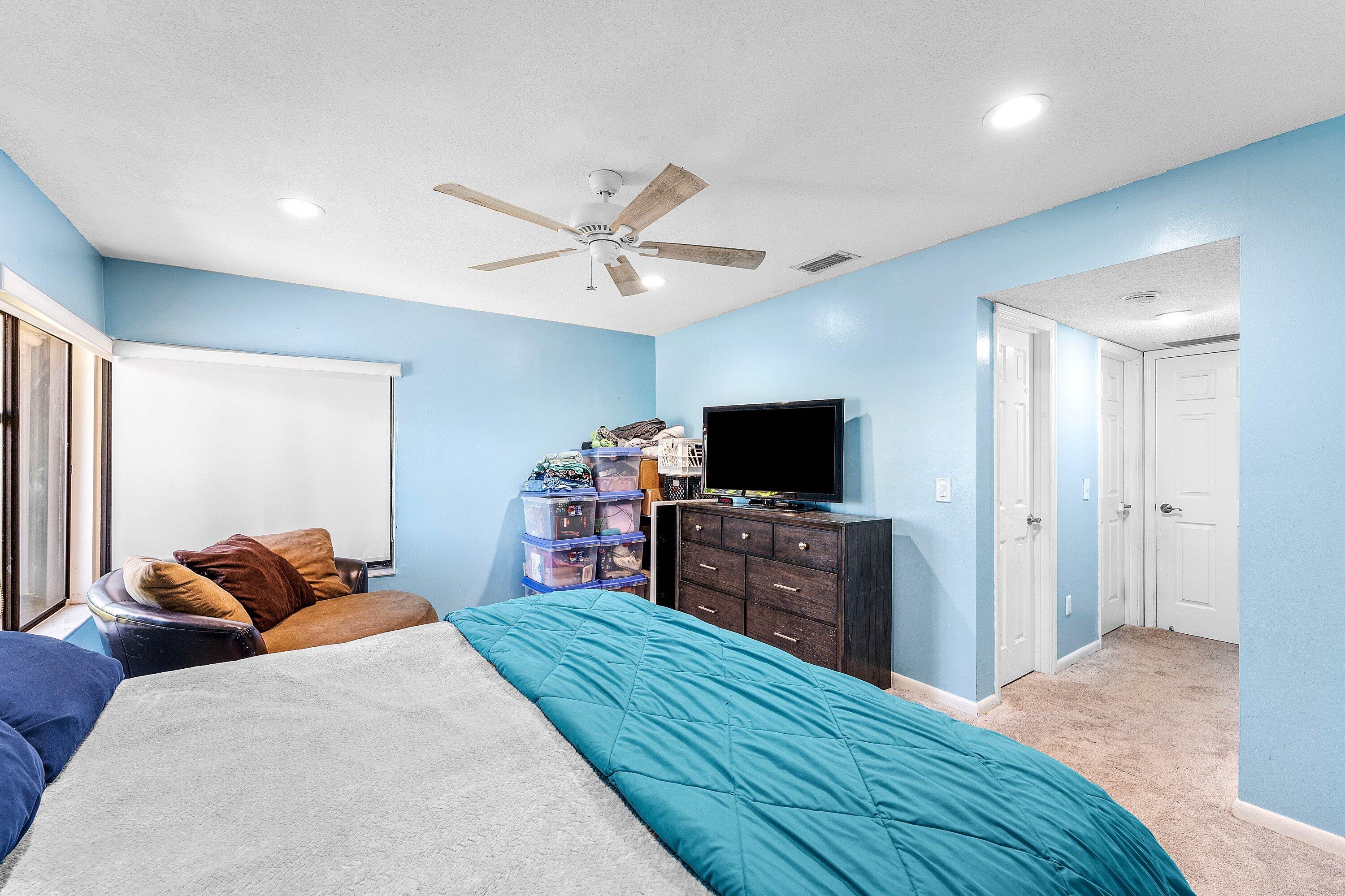 LANTANA PINES 1 SPORTSMENS CLUB - Residential