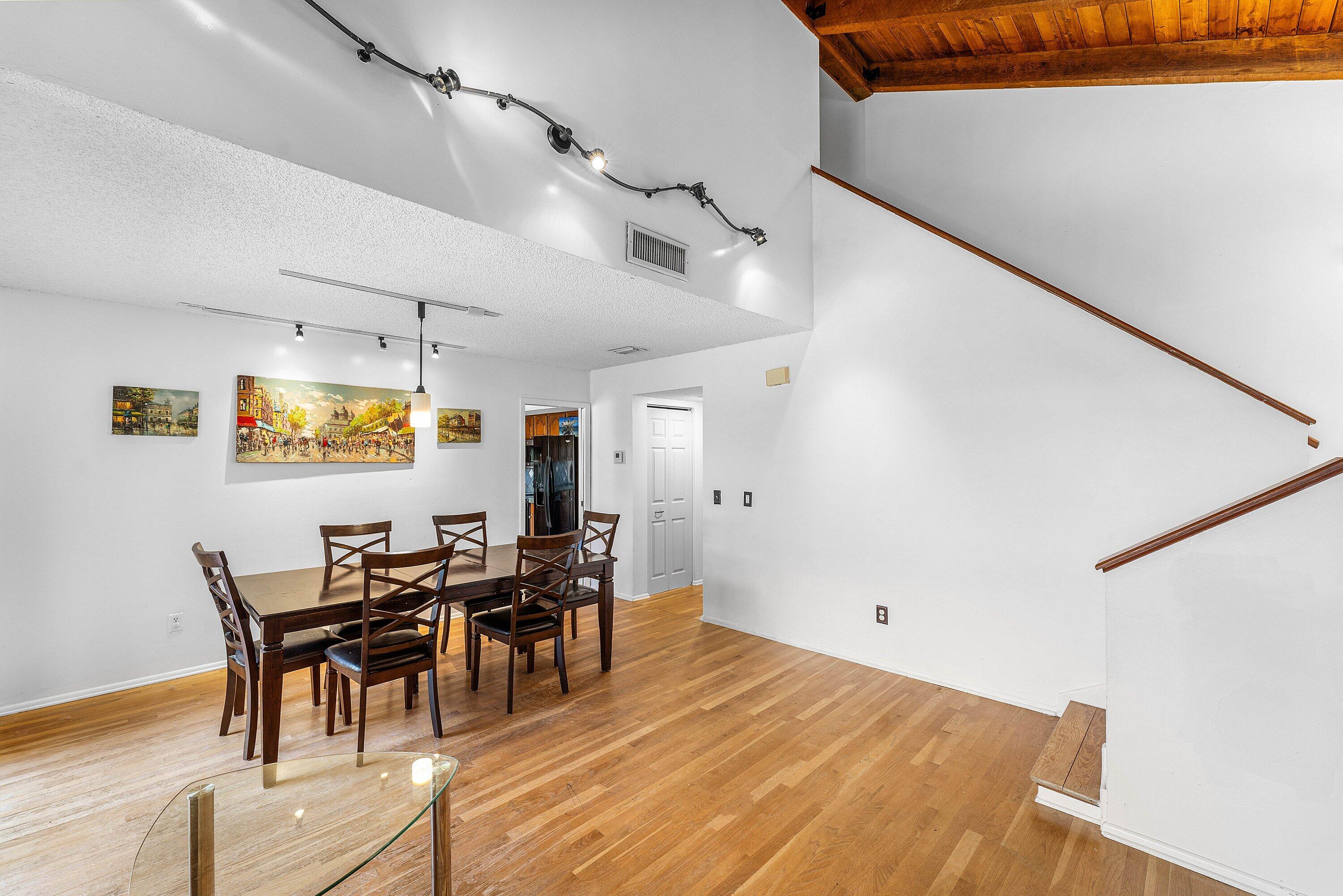 LANTANA PINES 1 SPORTSMENS CLUB - Residential