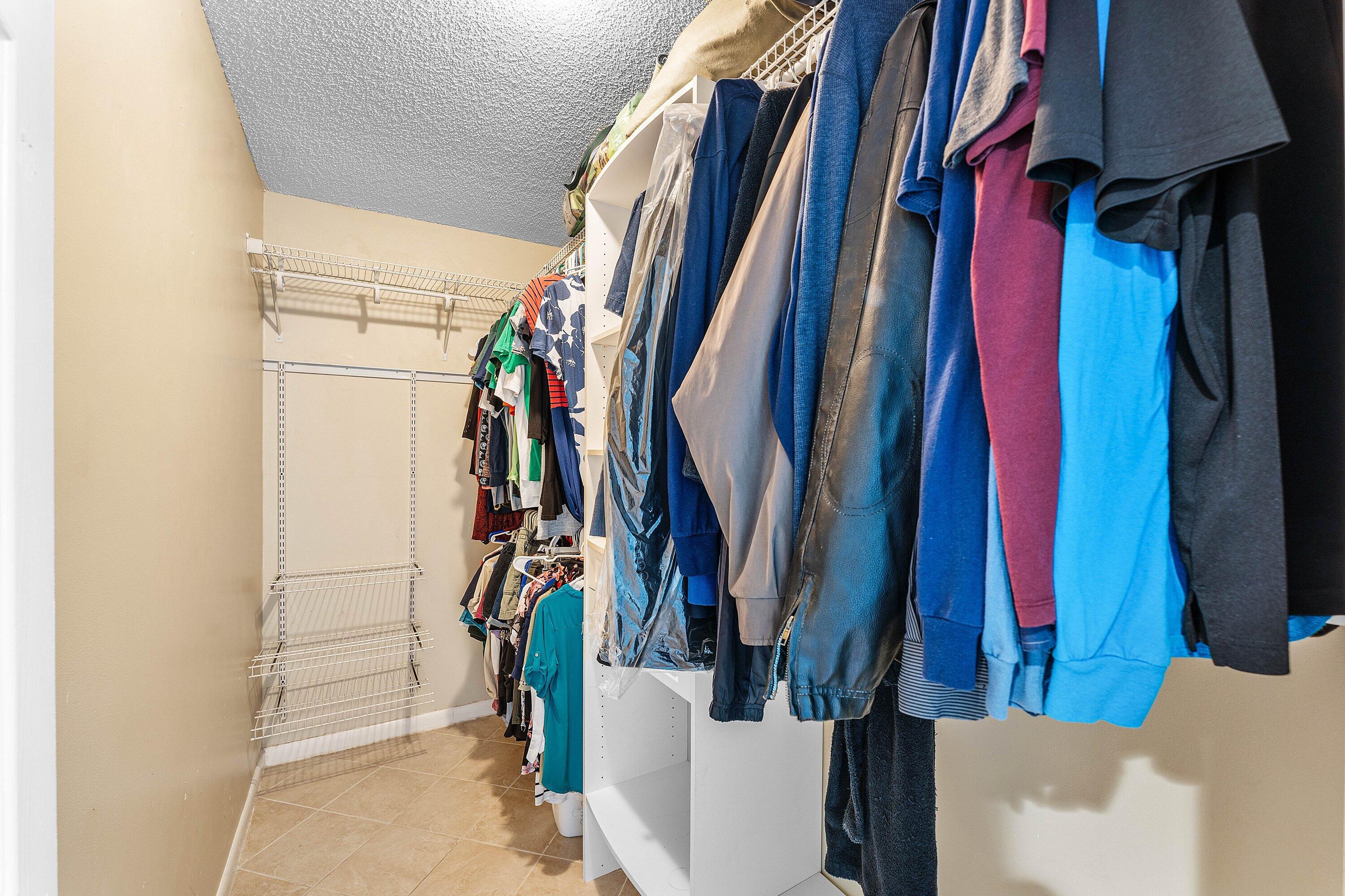 LANTANA PINES 1 SPORTSMENS CLUB - Residential