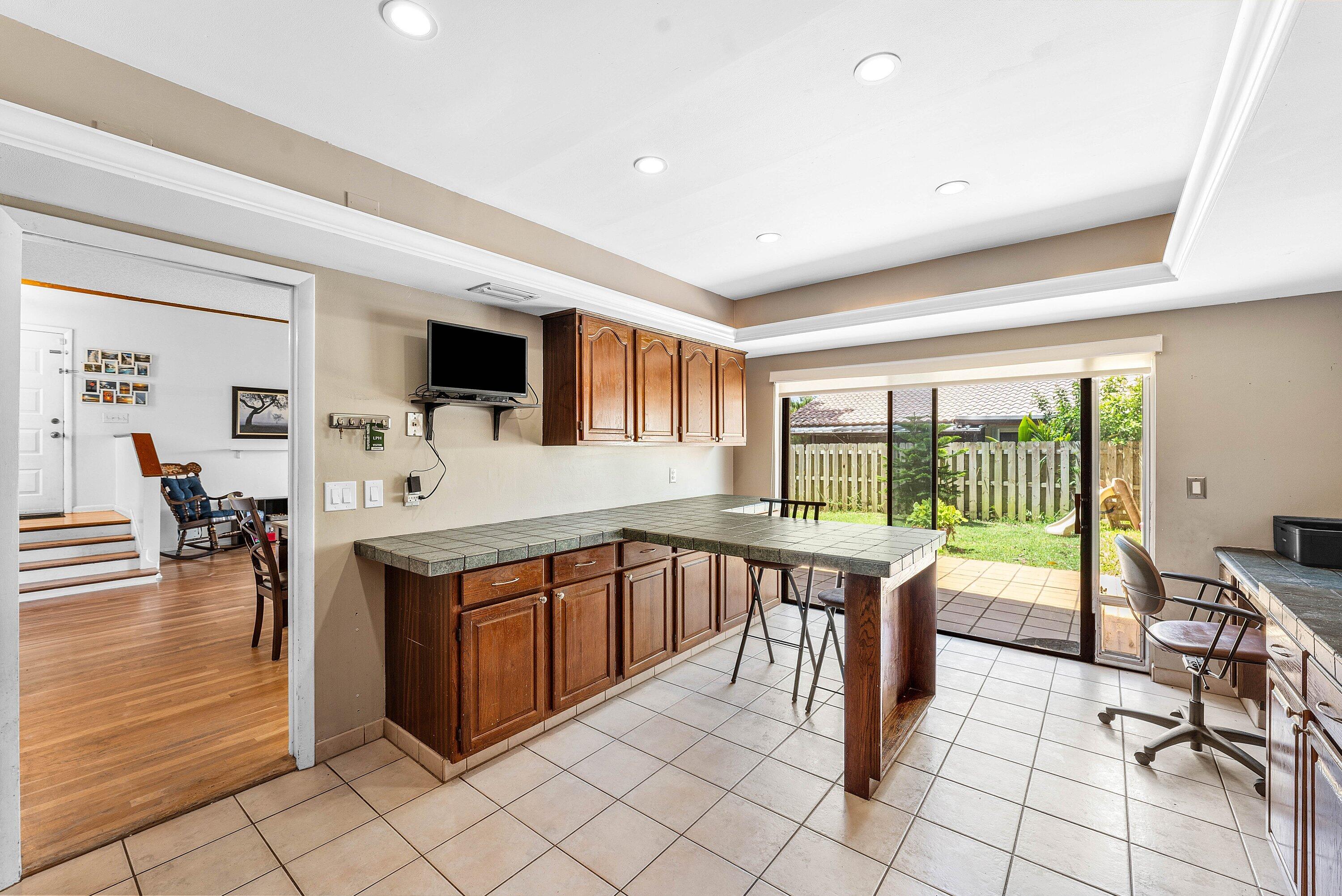 LANTANA PINES 1 SPORTSMENS CLUB - Residential