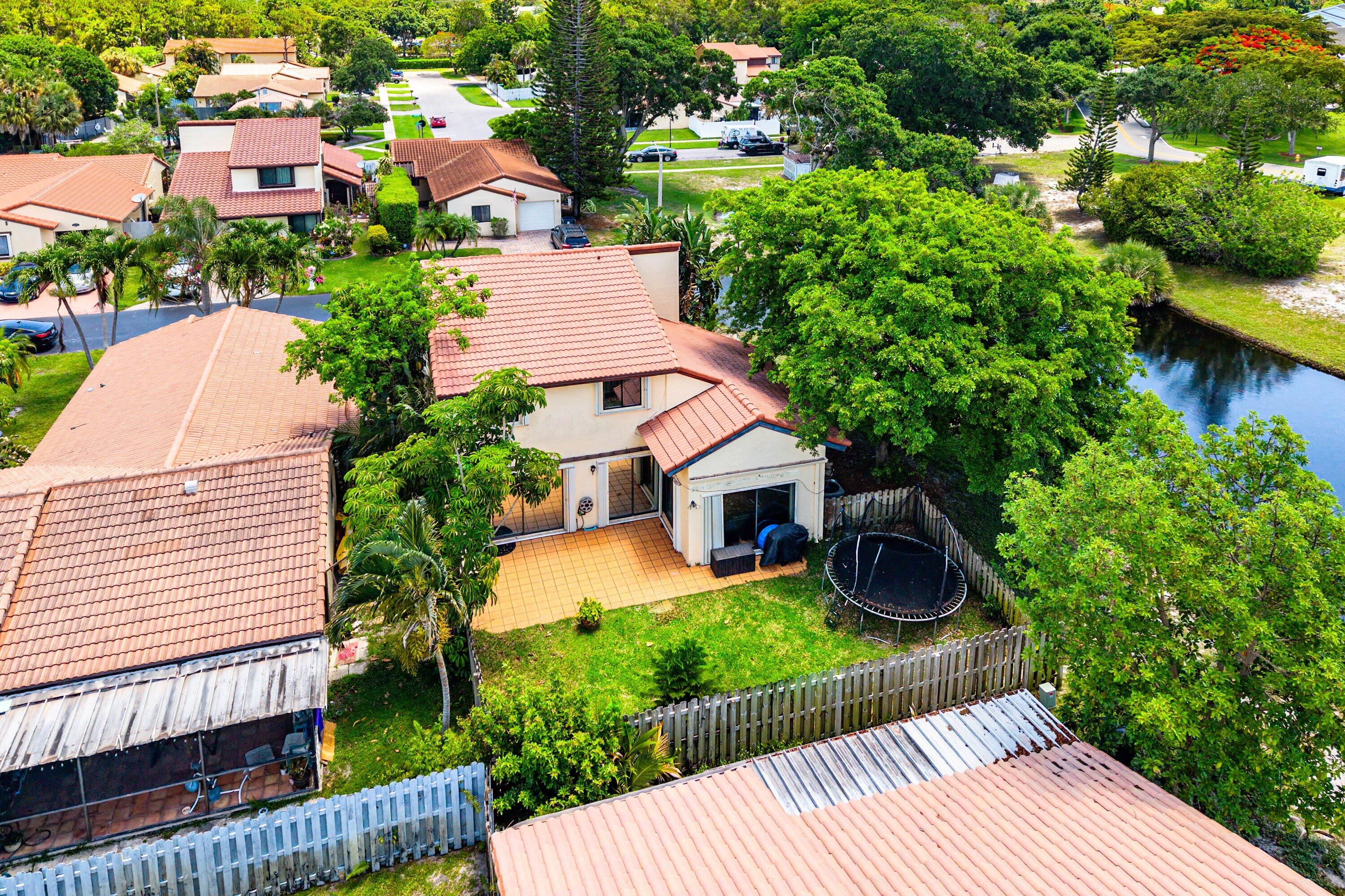 LANTANA PINES 1 SPORTSMENS CLUB - Residential