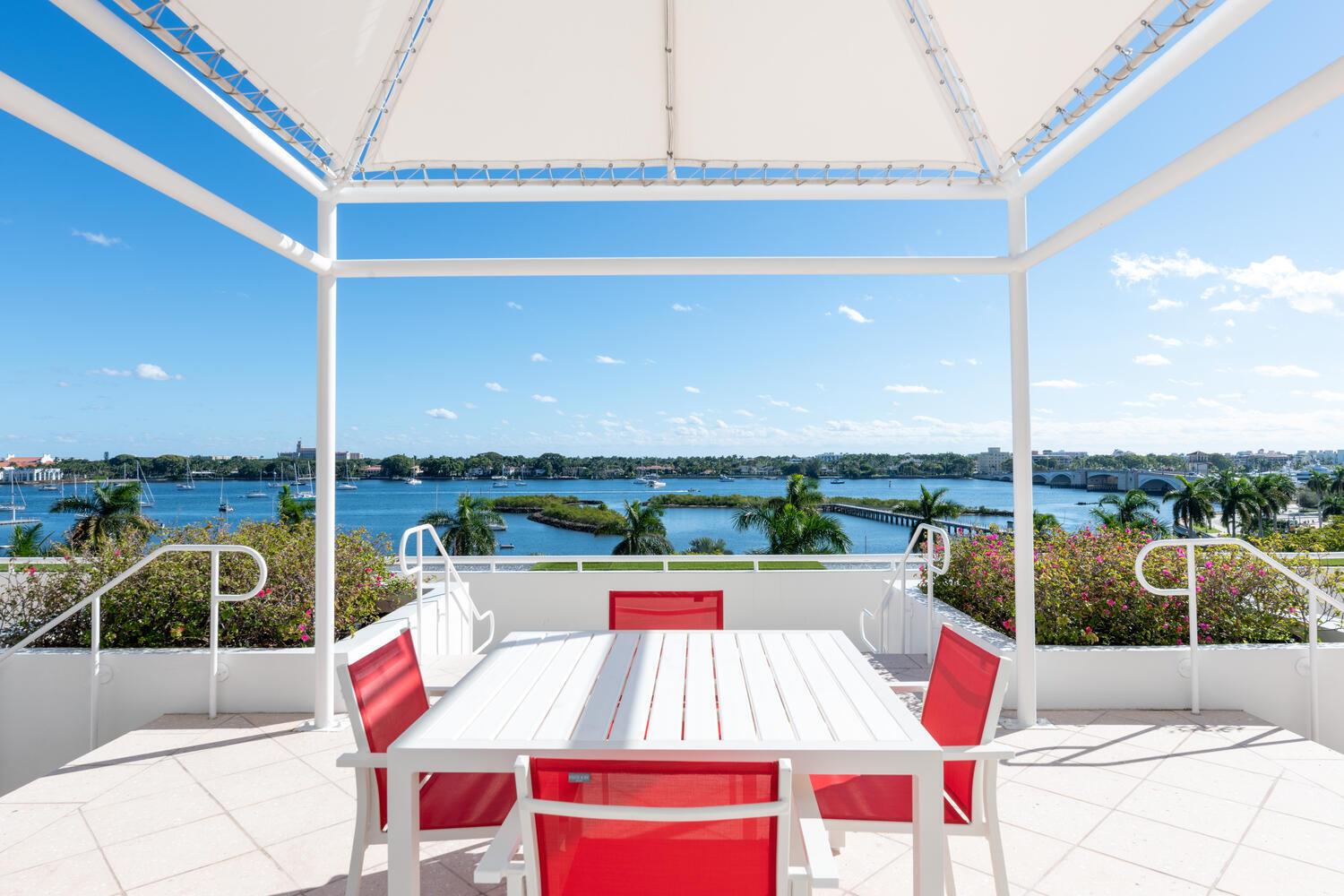 PLAZA OF THE PALM BEACHES - Residential