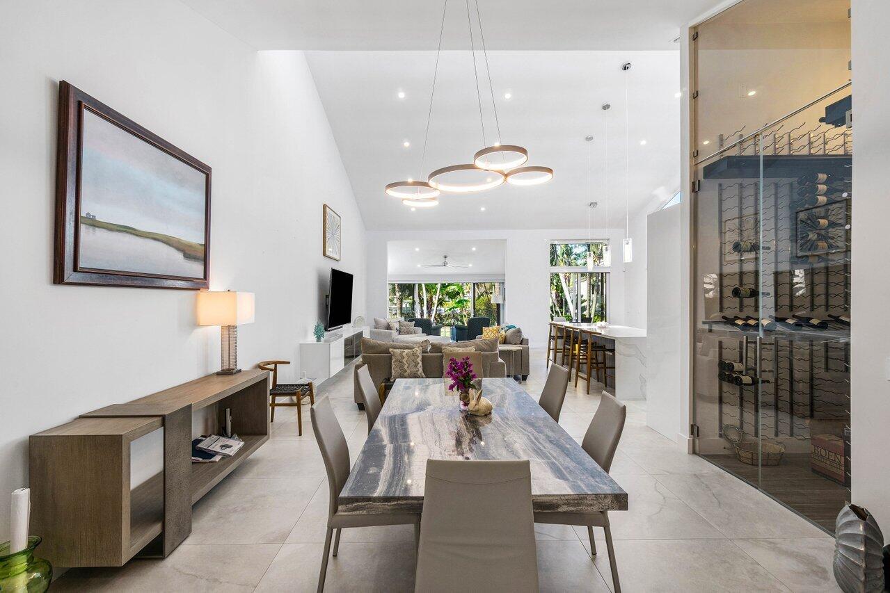 6110 N Ocean Boulevard 27