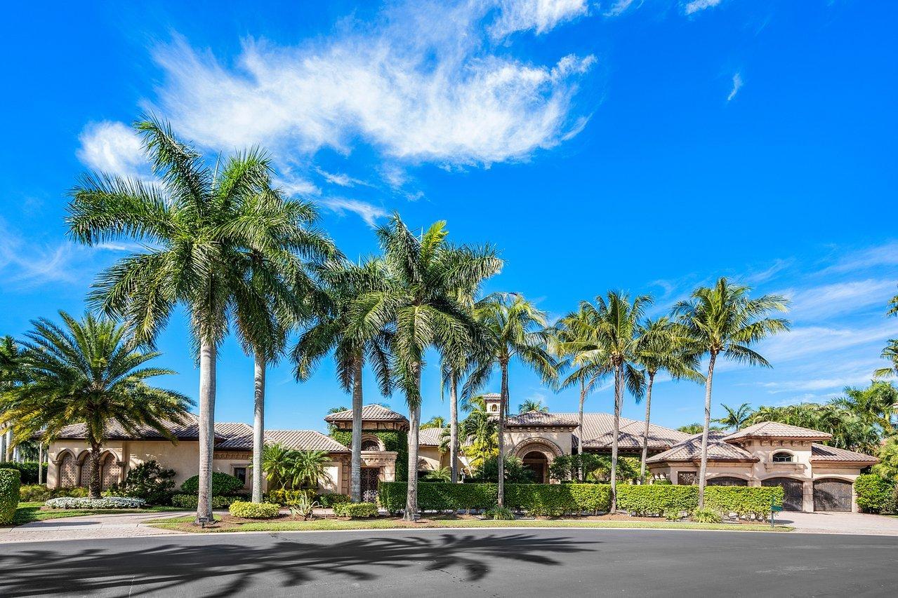 COVENTRY AT WOODFIELD COUNTRY CLUB - Residential