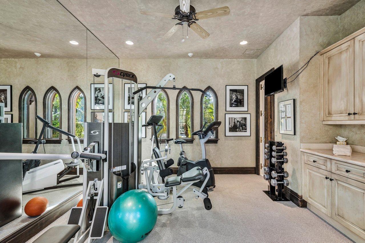 COVENTRY AT WOODFIELD COU - Residential