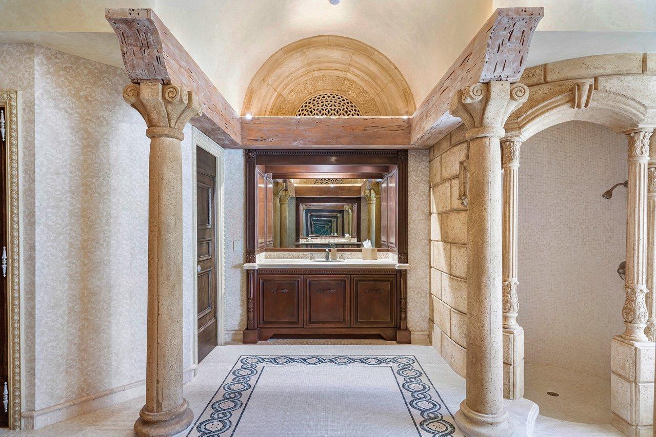 COVENTRY AT WOODFIELD COUNTRY CLUB - Residential