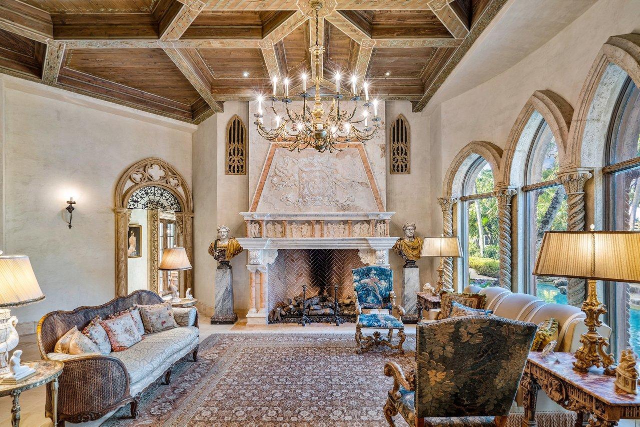 COVENTRY AT WOODFIELD COUNTRY CLUB - Residential